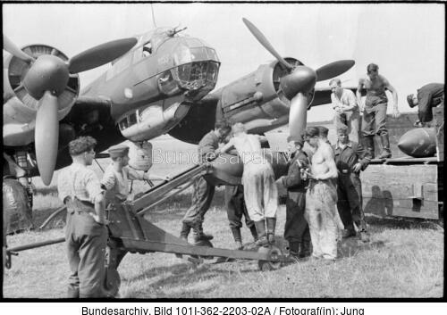 Frankreich, Flugzeug Ju 88
