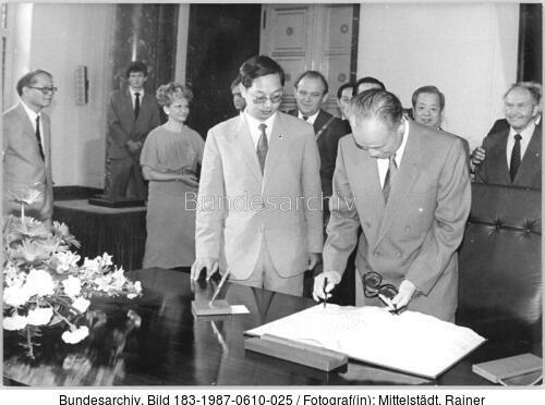 Berlin, Besuch Zhao Ziyang