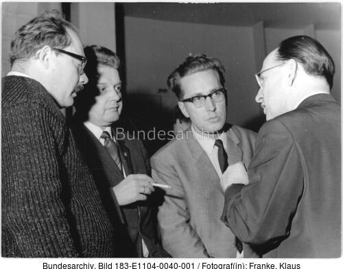 Berlin, 1. DSV-Jahreskonferenz, Seeger, Koch, Plavius, Gysi