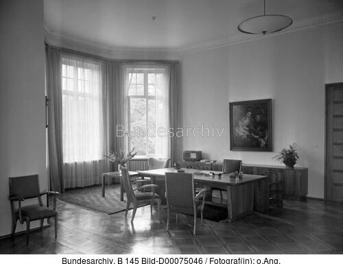 Bonn, Palais Schaumburg, Arbeitszimmer