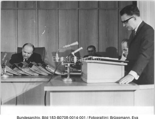 Berlin, Globke-Prozess, Josef Streit