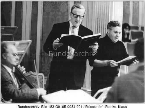 Berlin, Staatsoper, Sänger bei Probe