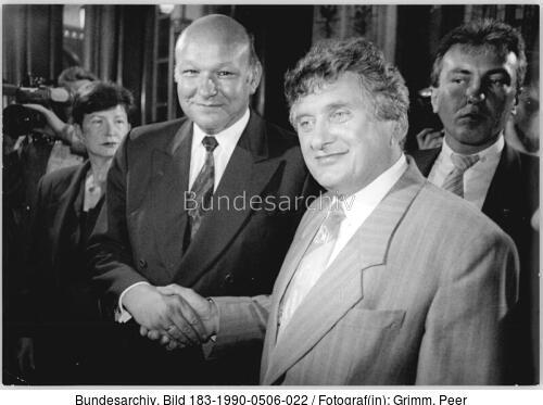 Berlin, Kommunalwahl, Schwierzina, Momper