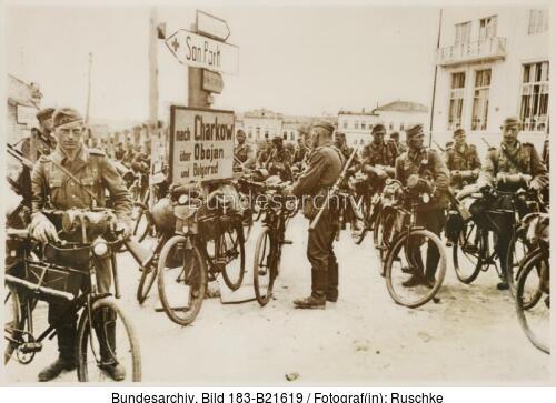 Russland, Radfahrerschwadron, Rast