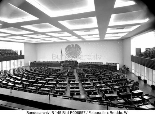 Bonn, <span class="match">Bundestag</span>, Plenarsaal
