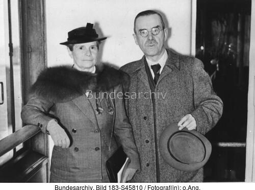 Thomas Mann mit seiner Frau