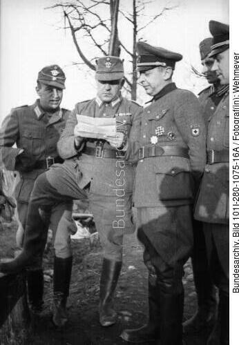 Russland, Brigade Kaminski, Polizeioffiziere