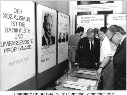 Berlin, DSF-Haus, Ausstellung zu Maxim Zetkin