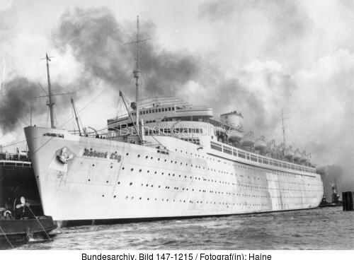 Hamburg, Kdf-Schiff "Robert Ley"