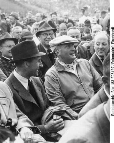 Stuttgart, Hans Albers als Zuschauer bei Boxkampf von Max Schmeling