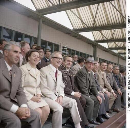 Leipzig, Agra 73, Regierungsdelegation