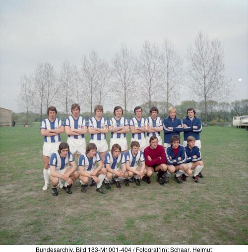 Halle, Mannschaftsfoto 1. FC Magdeburg