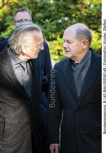 Bundeskanzler Olaf Scholz: Kranzniederlegung anlässlich des 30. Todestages von Willy Brandt 2022