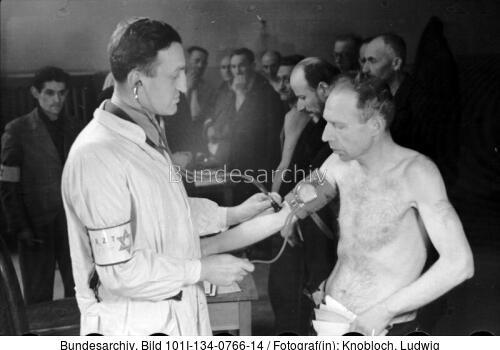 Polen, Ghetto Warschau, ärztliche Untersuchung