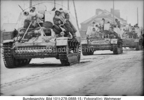 Russland, Panzerjäger Nashorn / Hornisse