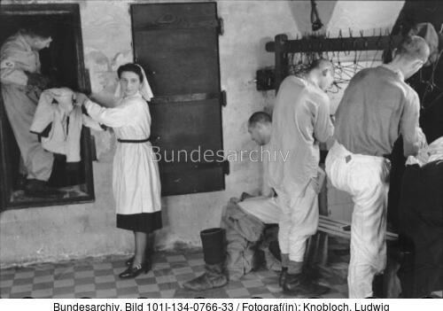 Polen, Ghetto Warschau, Kleiderwechsel (?)
