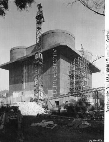Bau eines Flak-Turms