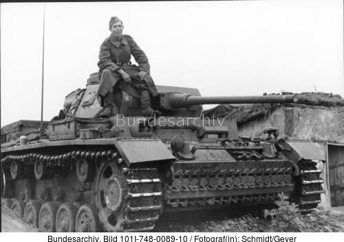 Russland, Soldat auf Panzer III J