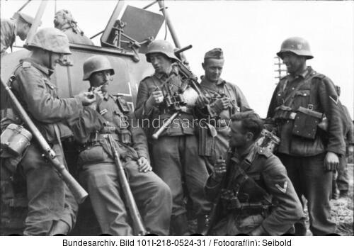 Russland-Süd, Soldaten bei Rast