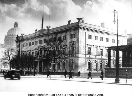 Berlin, Unter den Linden, Kommandantur