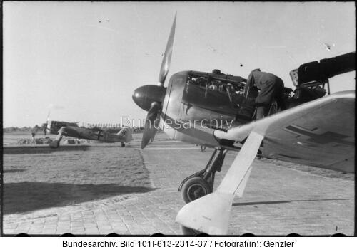 Im Westen, Flugzeuge Fw 190