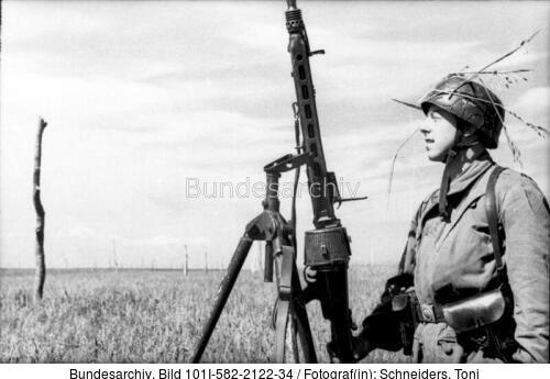Frankreich, Fallschirmjäger mit Fla-MG