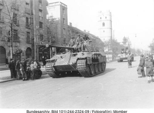 Ungarn, Debrecen, Panzer V "Panther"