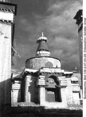 Tibetexpedition, Kleiner Chörten in Gyantse