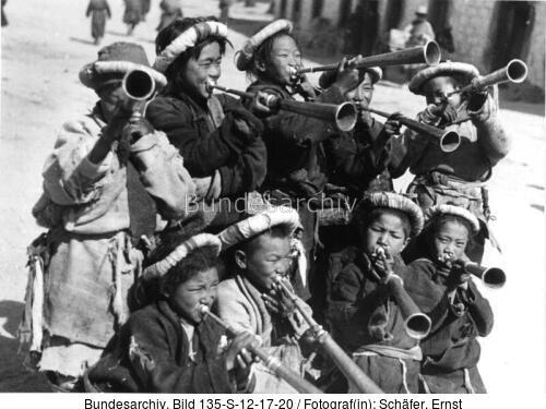 Tibetexpedition, Neujahrsfest Lhasa