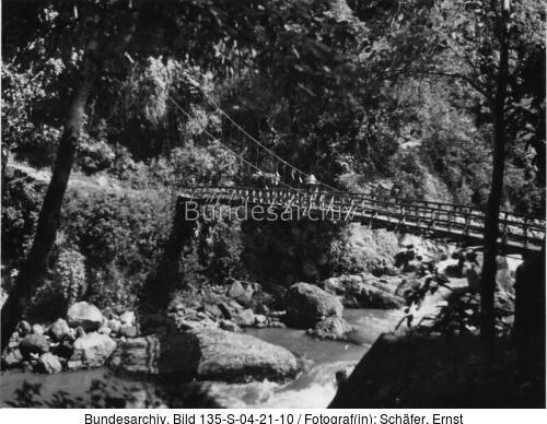 Tibetexpedition, Tistatal mit Brücke