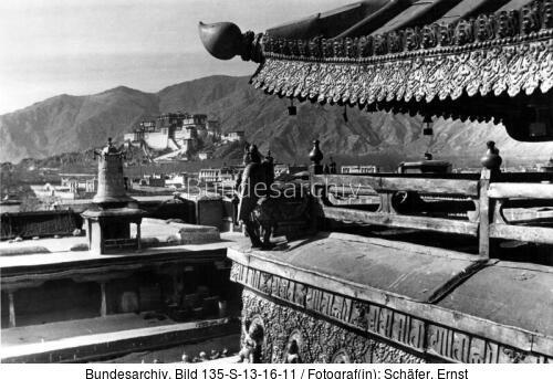 Tibetexpedition, Lhasa, Blick vom Stadttempel