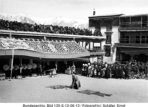 Tibetexpedition, Neujahrsfest Potala