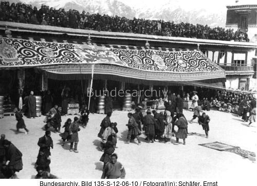 Tibetexpedition, Neujahrsfest Potala