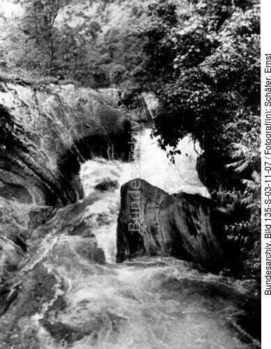 Tibetexpedition, Wasserfall