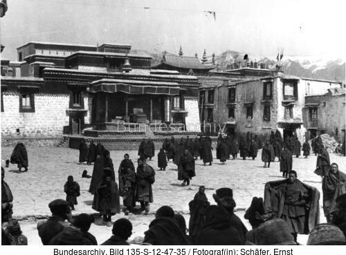 Tibetexpedition, Lhasa, Stadttempel