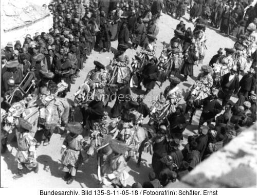 Tibetexpedition, Neujahrsfest Lhasa, Prozession
