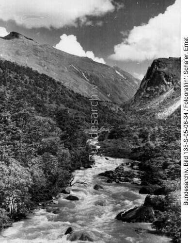 Tibetexpedition, Landschaftsaufnahme, Fluss