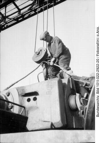 Russland, Reparatur Panzer VI "Tiger I"