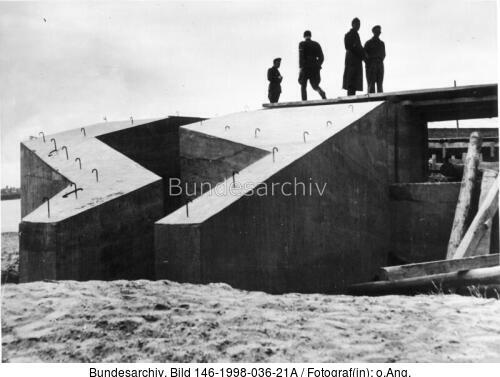 Atlantikwall im Bau