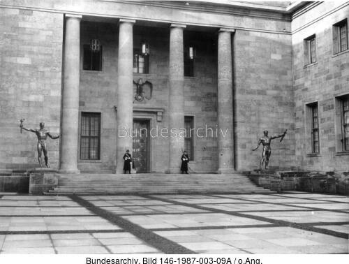 Berlin, Neue Reichskanzlei, Innenhof
