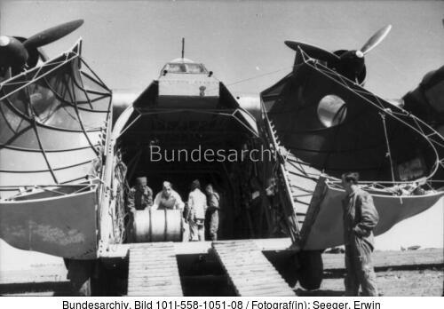 Nordafrika, Flugzeug Me 323 Gigant