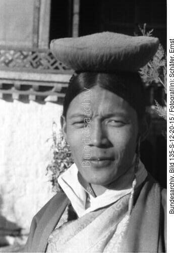 Tibetexpedition, Taringprinz, Jigme Taring
