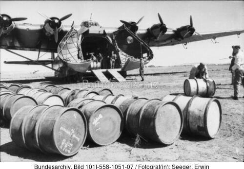 Nordafrika, Flugzeug Me 323 Gigant