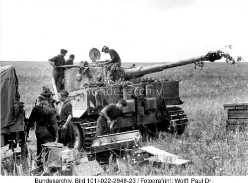 Russland, Panzer VI (Tiger I), Munition