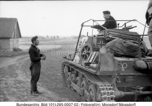 Russland, Befehlspanzer 1