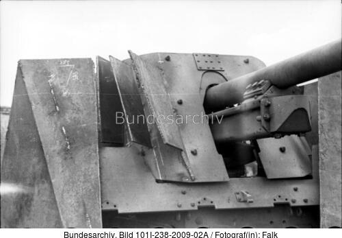 Russland, Umbau eines Panzer II