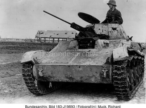 Russland, Cholm russischer Beutepanzer