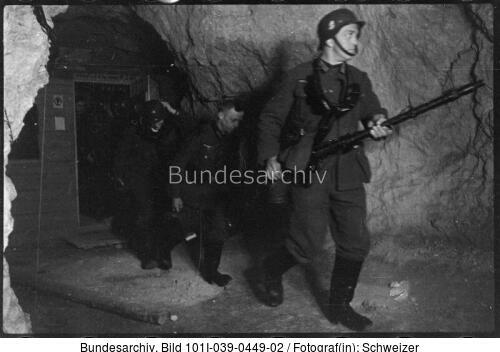 Oberrhein, Befestigung am Isteiner Klotz