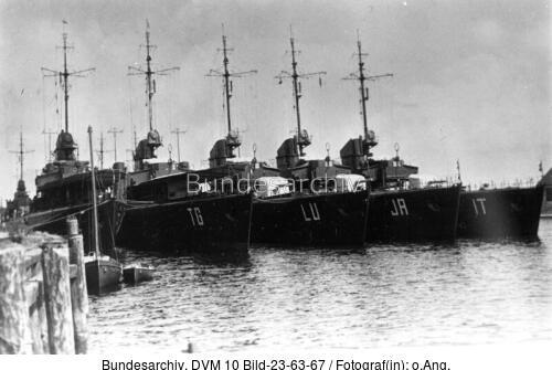 Torpedoboot-Flottille vor Anker