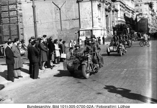 Rom, Kradschützen der Waffen-SS